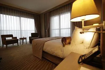 Doubletree By Hilton Atasehir And Conference Centre Hotell 5*