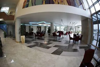 Hotell Doubletree By Hilton Atasehir And Conference Centre 5*