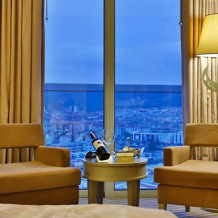 Doubletree By Hilton Atasehir And Conference Centre 酒店