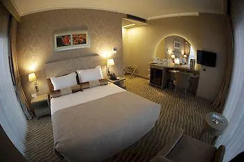 فندق Doubletree By Hilton Atasehir And Conference Centre