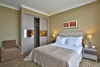 Doubletree By Hilton Atasehir And Conference Centre فندق