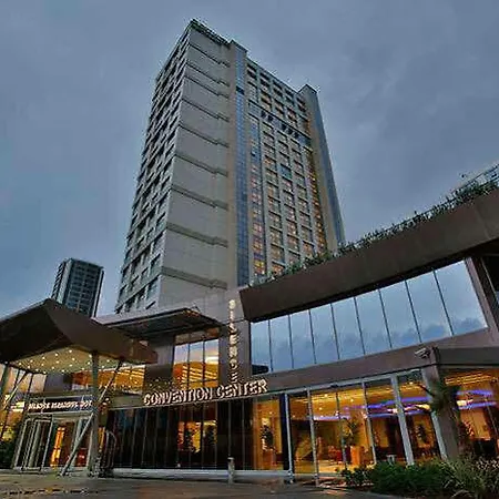 Doubletree By Hilton Atasehir And Conference Centre 5* اسطنبول